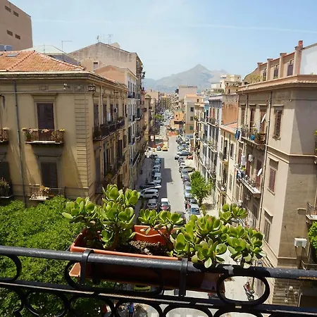 Casuzza Al Politeama Palermo
